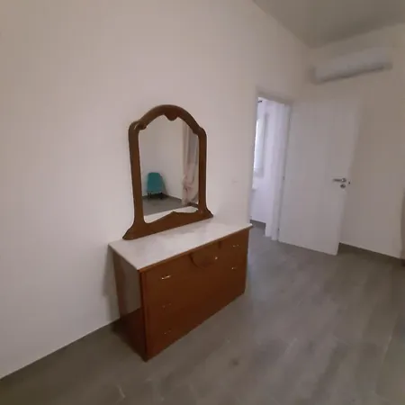 Villino Marsiglia Apartment